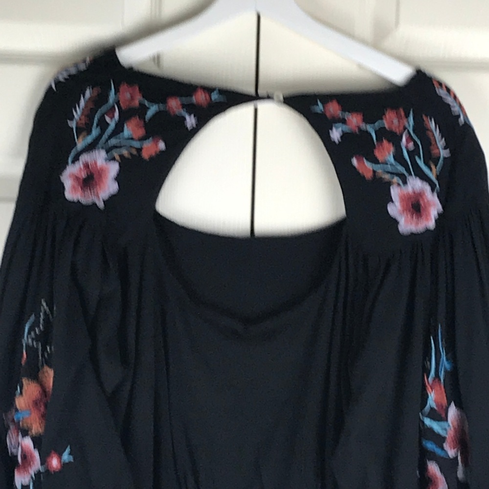 Free People Top Lita Embroidered Bell Sleeve Black - Picture 5 of 8